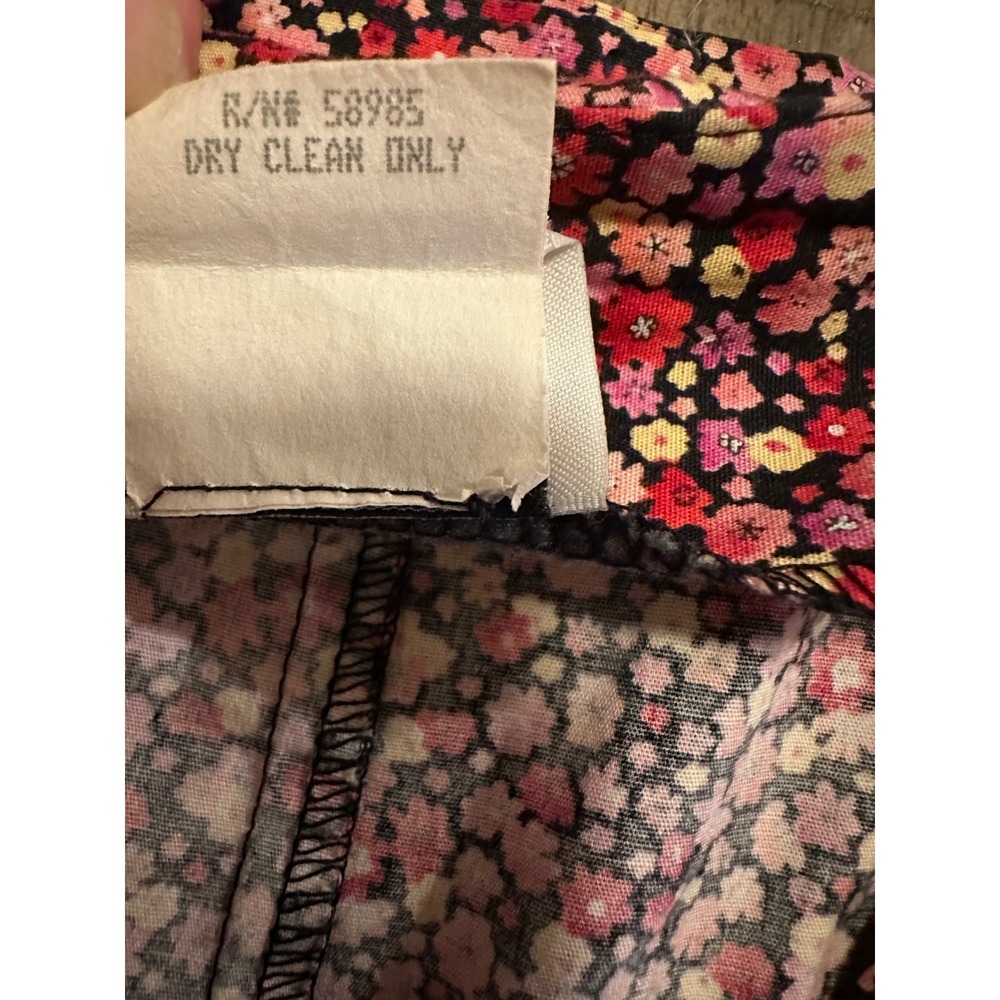 Vintage 90s CLIO Floral Mini Skirt - Made in USA Size 10 - Picture 5 of 6